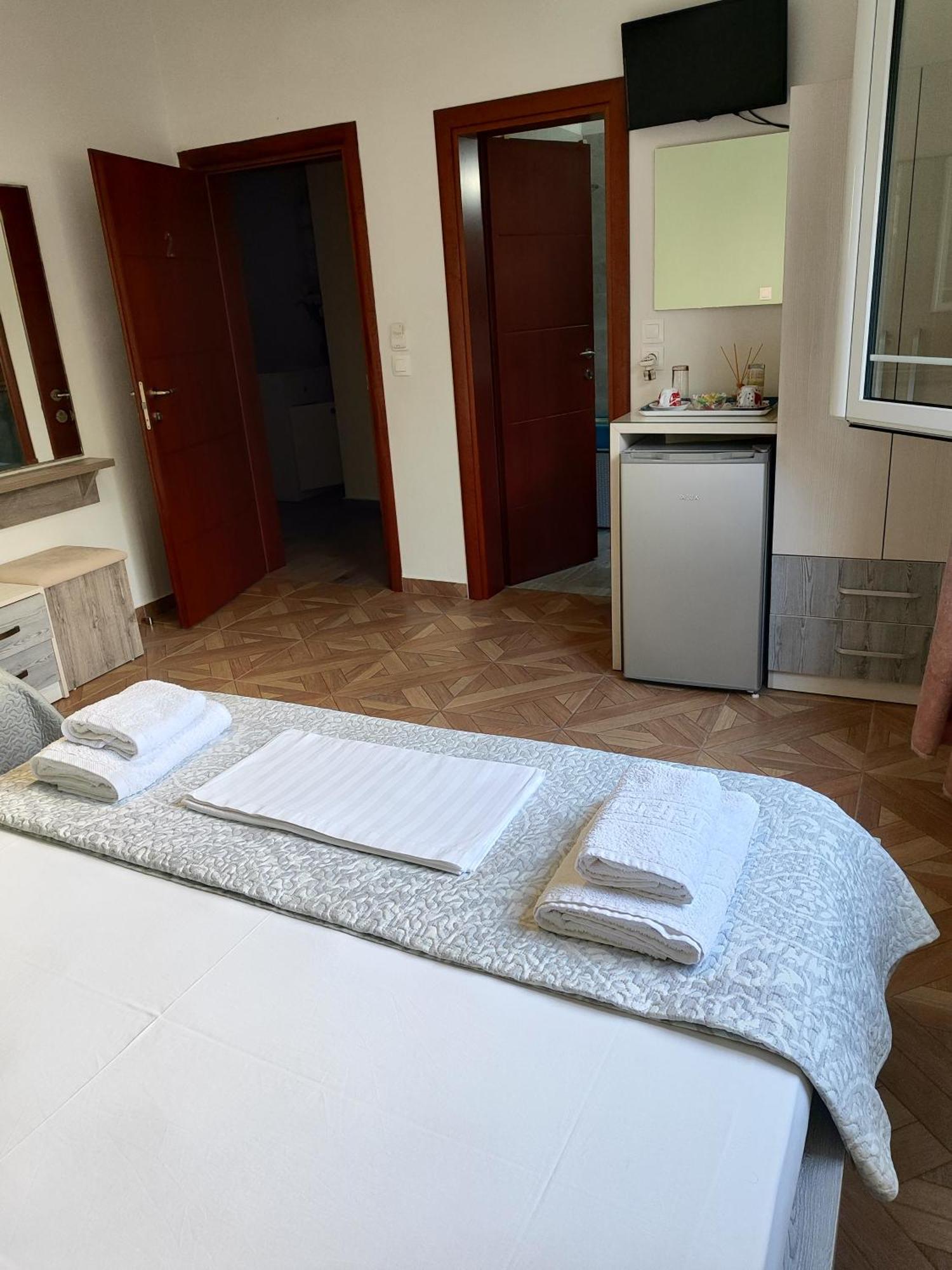 Dagos Rooms Dhërmi 외부 사진